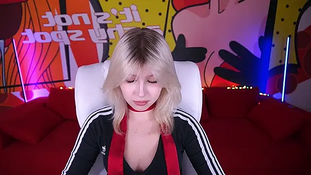 SelenaIris online show from 03/22/25, 04:47