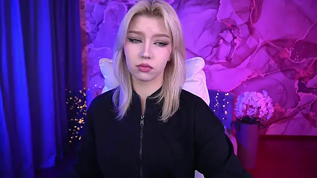 SelenaIris online show from 10/02/25, 07:04