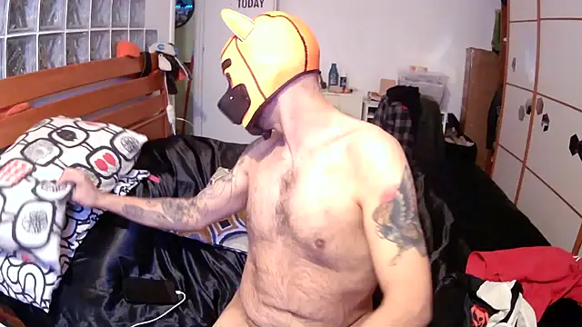 danix wild wolf online show from 12/17/25, 01:28