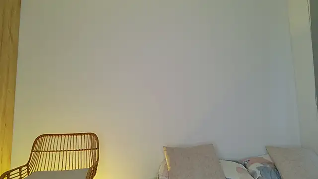 Snapshot of isahilton1 chatting on 02/11/26, 12:10 isahilton1 online show from 02/11/26, 12:10