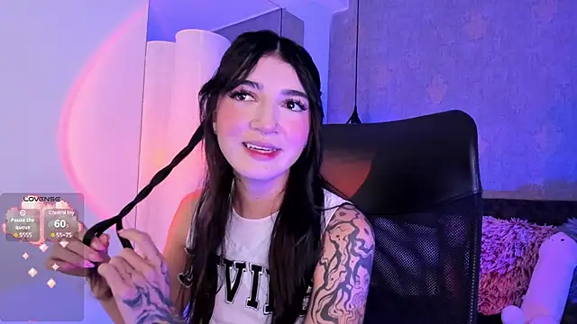 Snapshot of Hi_Soyfer chatting on 03/20/25, 12:00 Hi Soyfer online show from 03/20/25, 12:00