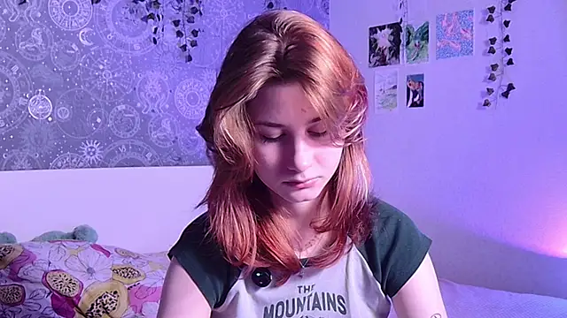 Snapshot of Cute_Cate404 chatting on 11/09/25, 02:54 Cute Cate404 online show from 11/09/25, 02:54