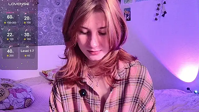 Snapshot of Cute_Cate404 chatting on 11/13/25, 03:16 Cute Cate404 online show from 11/13/25, 03:16