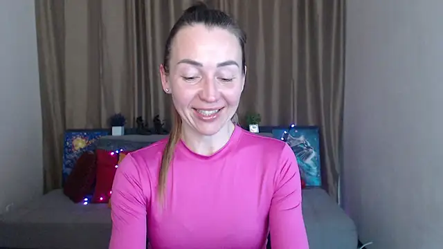 Kiss julli88I online show from 03/08/25, 01:47