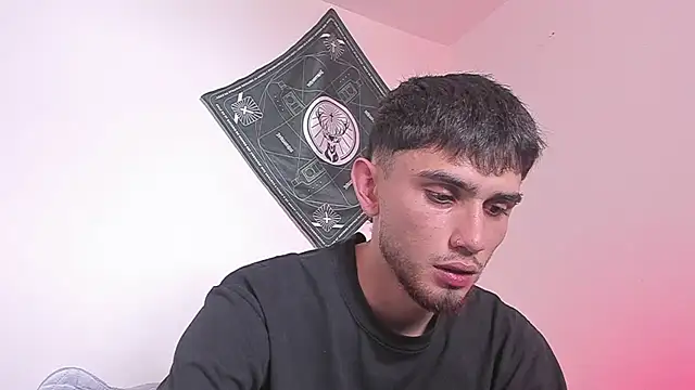 samevansx  online show from 05/11/26, 05:54