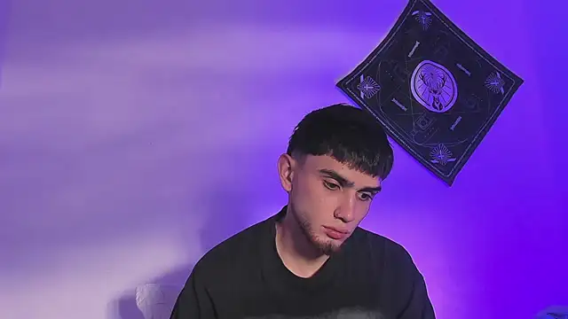 samevansx  online show from 06/02/26, 01:35