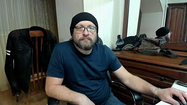 Snapshot of Grandor_M chatting on 03/12/25, 03:07 Grandor M online show from 03/12/25, 03:07