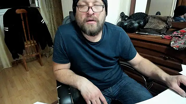 Snapshot of Grandor_M chatting on 03/13/25, 09:26 Grandor M online show from 03/13/25, 09:26