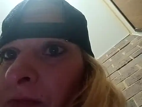 KITTYBOOBOOFUXX online show from 07/21/26, 10:50
