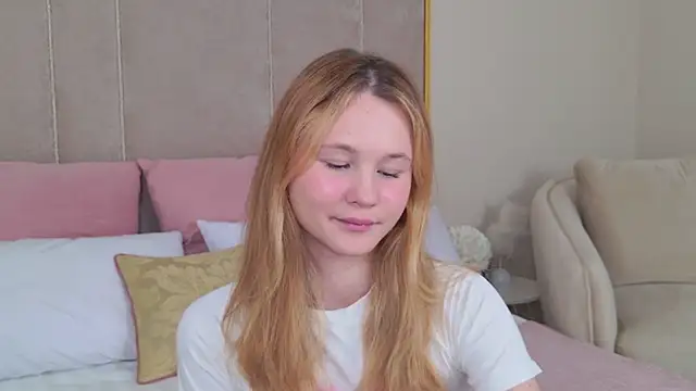 AmeliRoyse online show from 06/19/26, 05:17