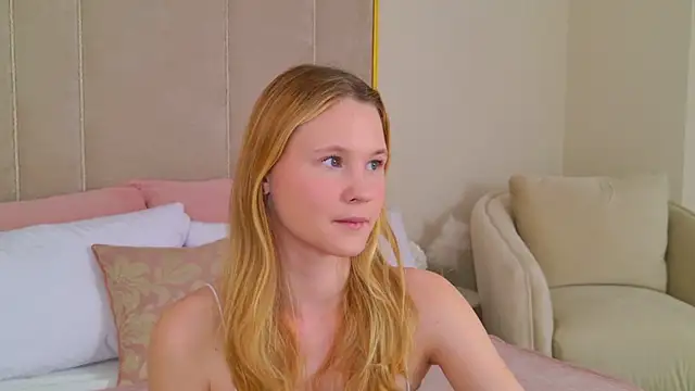 AmeliRoyse online show from 06/23/26, 05:11