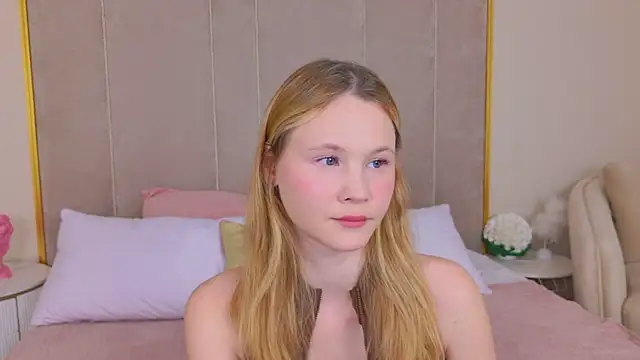 AmeliRoyse online show from 06/26/26, 05:17
