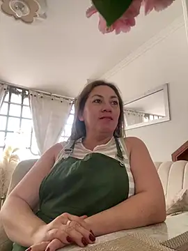 Luna-nevada online show from 01/31/26, 08:40