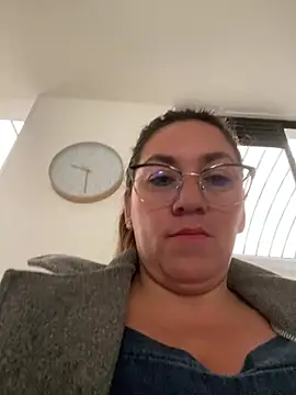 Snapshot of Luna-nevada chatting on 06/16/26, 02:30 Luna-nevada online show from 06/16/26, 02:30