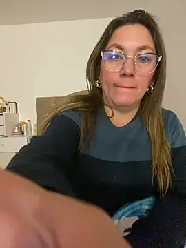 Snapshot of Luna-nevada chatting on 07/30/26, 10:53 Luna-nevada online show from 07/30/26, 10:53