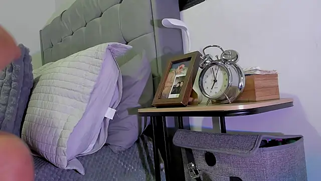 Snapshot of boys_blackandwhite chatting on 09/18/25, 10:56 boys blackandwhite online show from 09/18/25, 10:56