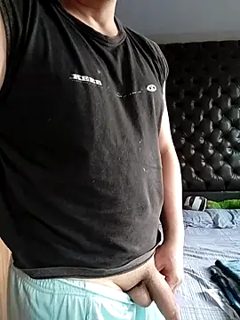 Tonyrod82 online show from 12/18/25, 10:49