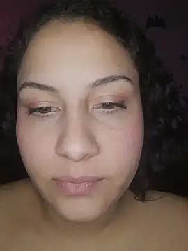 esmeralda jadees online show from 03/12/25, 07:46