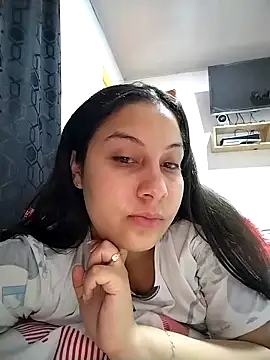 esmeralda jadees online show from 05/07/26, 01:16
