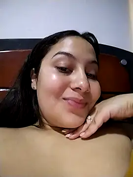 esmeralda jadees online show from 05/08/26, 01:16