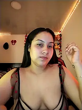 esmeralda jadees online show from 05/09/26, 08:25