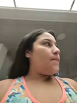esmeralda jadees online show from 06/20/26, 09:17
