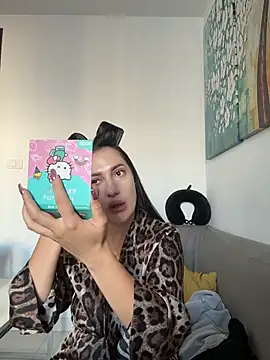 AleksandraRich online show from 12/02/25, 01:00