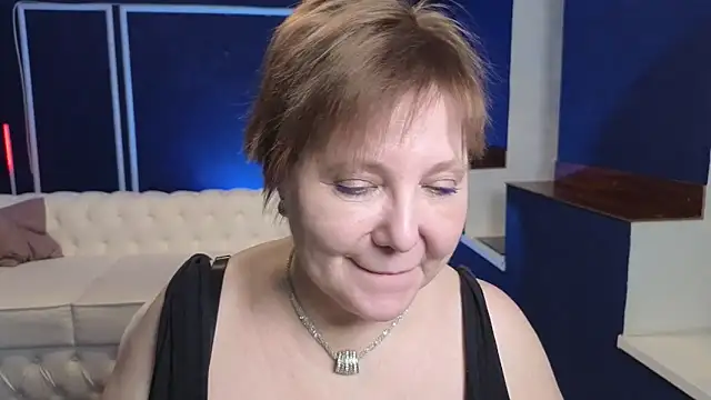 Snapshot of Kira_Kenet chatting on 03/10/25, 11:49 Kira Kenet online show from 03/10/25, 11:49