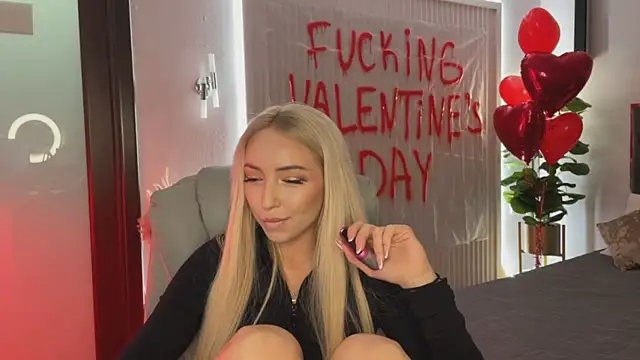 Snapshot of OhMyEmma chatting on 02/13/26, 01:12 OhMyEmma online show from 02/13/26, 01:12