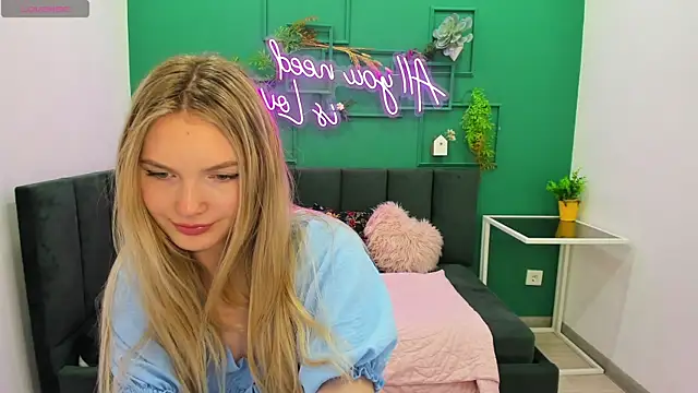 EvelineAmore online show from 06/25/26, 08:52