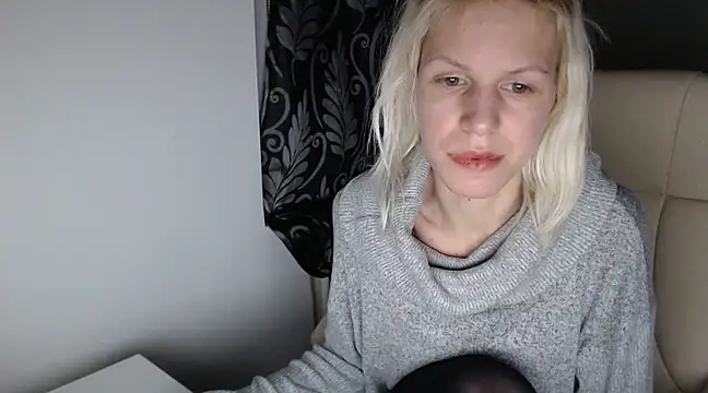 ElssaRush online show from 03/09/25, 12:21