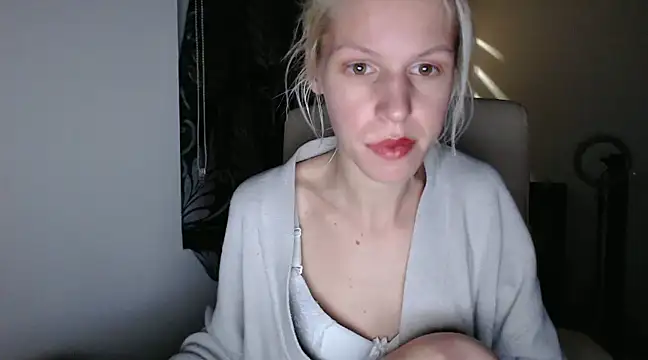 ElssaRush online show from 03/14/25, 09:54