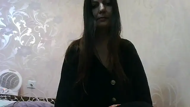 AliseWats online show from 10/26/25, 02:56