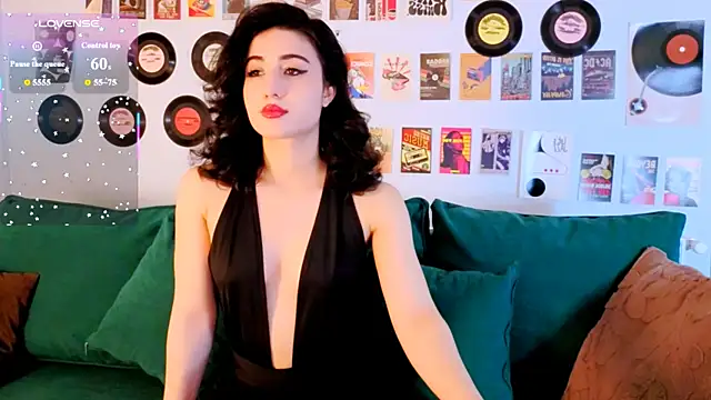 Maya Rogerss online show from 04/27/26, 02:48