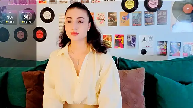 Maya Rogerss online show from 06/16/26, 02:41