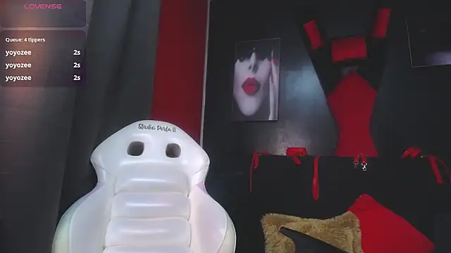 Snapshot of sweet__thang chatting on 03/18/25, 09:52 sweet thang online show from 03/18/25, 09:52
