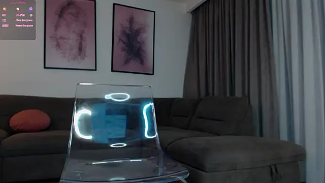 Snapshot of reinakylie chatting on 02/17/26, 02:08 reinakylie online show from 02/17/26, 02:08