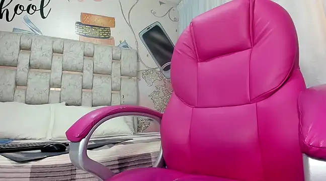 ANA-BULLOCK- online show from 03/13/25, 06:23