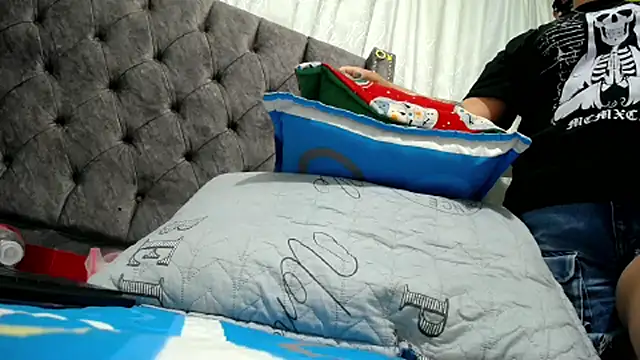 ANA-BULLOCK- online show from 12/02/25, 11:59