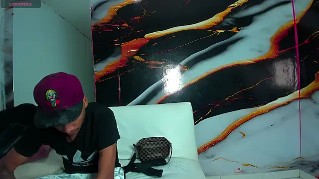hot dirty paradise 66 online show from 06/04/26, 08:15
