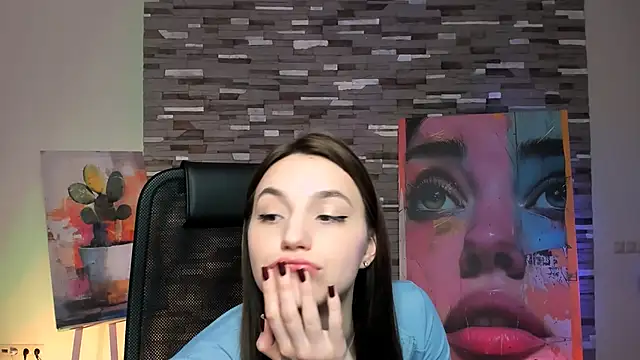 OlgaPetrova online show from 03/18/25, 04:04