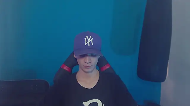 Snapshot of Burperking420_ chatting on 03/22/25, 10:26 Burperking420  online show from 03/22/25, 10:26