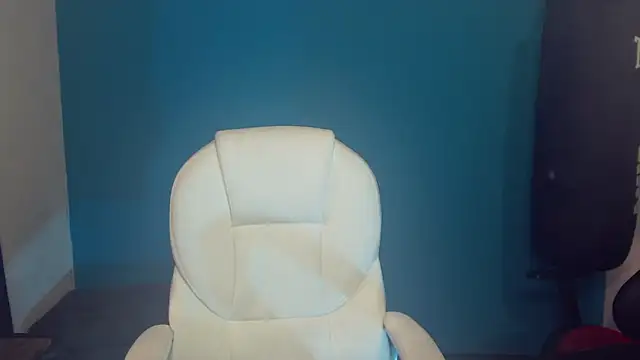 Snapshot of Burperking420_ chatting on 10/20/25, 08:42 Burperking420  online show from 10/20/25, 08:42