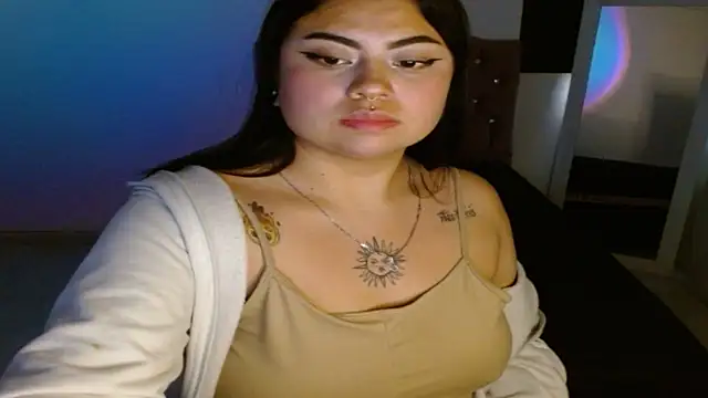 Snapshot of ISABELLA1609 chatting on 03/19/25, 08:54 ISABELLA1609 online show from 03/19/25, 08:54