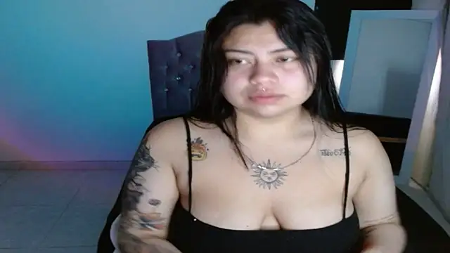 Snapshot of ISABELLA1609 chatting on 03/20/25, 02:32 ISABELLA1609 online show from 03/20/25, 02:32