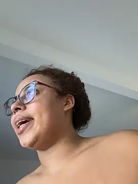 AlesiaCooper online show from 05/06/26, 11:10