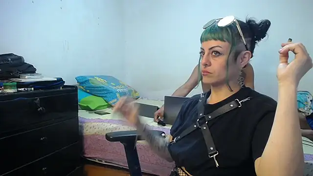 freyaa sorcerees online show from 03/16/25, 03:25