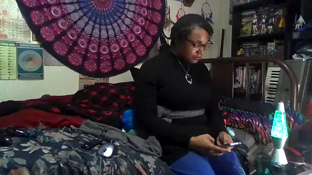 GardeniaFields online show from 12/03/25, 06:43