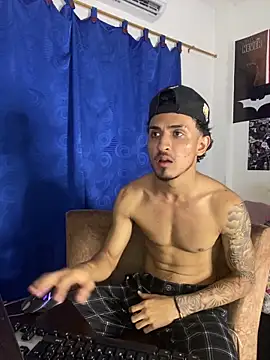 Zayn kane online show from 10/28/25, 04:16