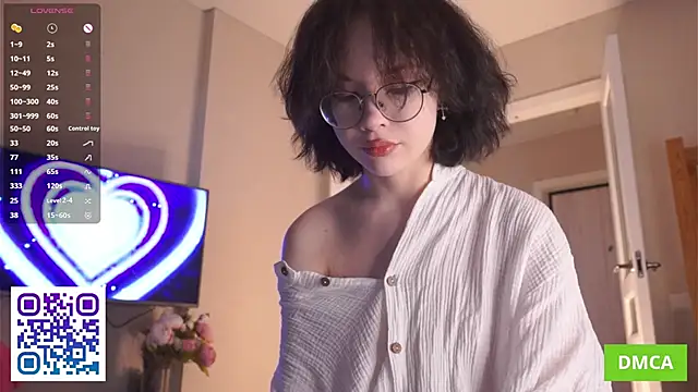 Snapshot of JodyHeap chatting on 06/05/26, 05:47 JodyHeap online show from 06/05/26, 05:47